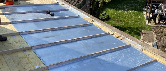Toit terrasse en zinc - toiture avesnoise