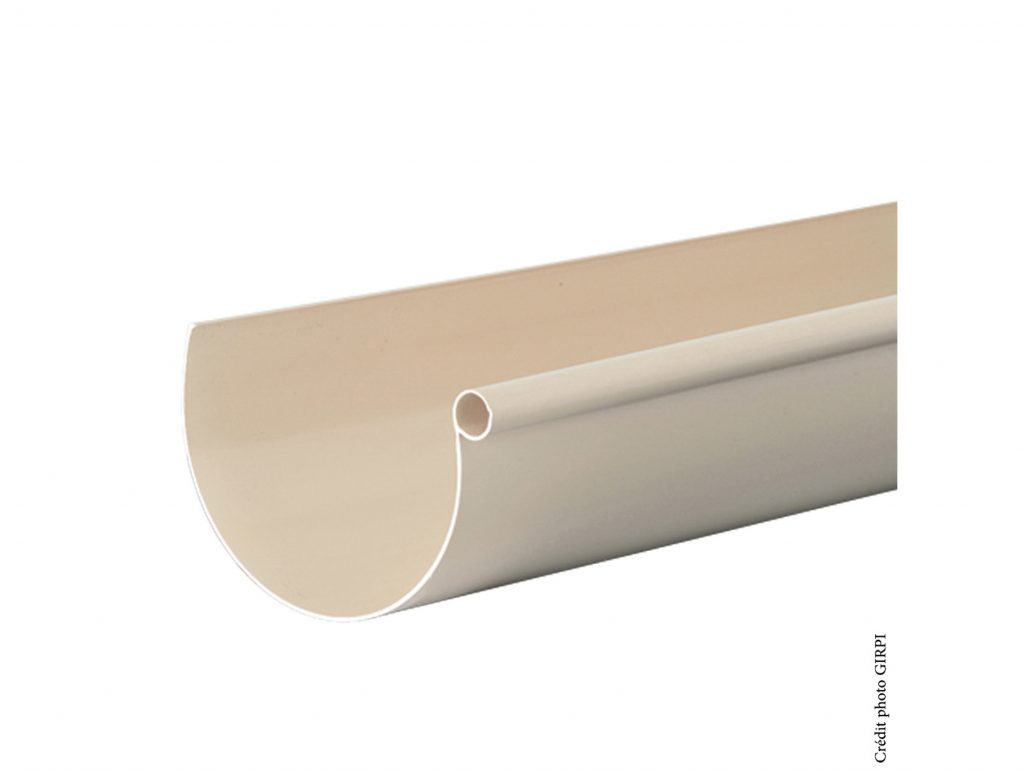 La société toiture avesnoise pose et entretien vos gouttières en PVC